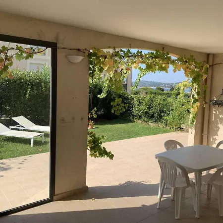 Grand T2 Aux Issambres, Jardin Privatif, Piscine, Wifi, Clim, Parking - Fr-1-768-57 *